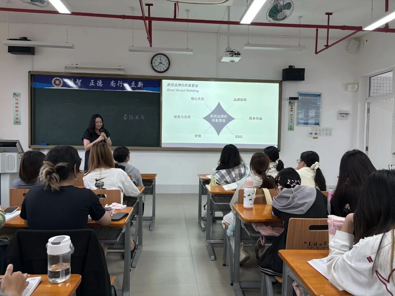 Xian Jiahui Shares Practices of Hotel Sustainable Development.jpg