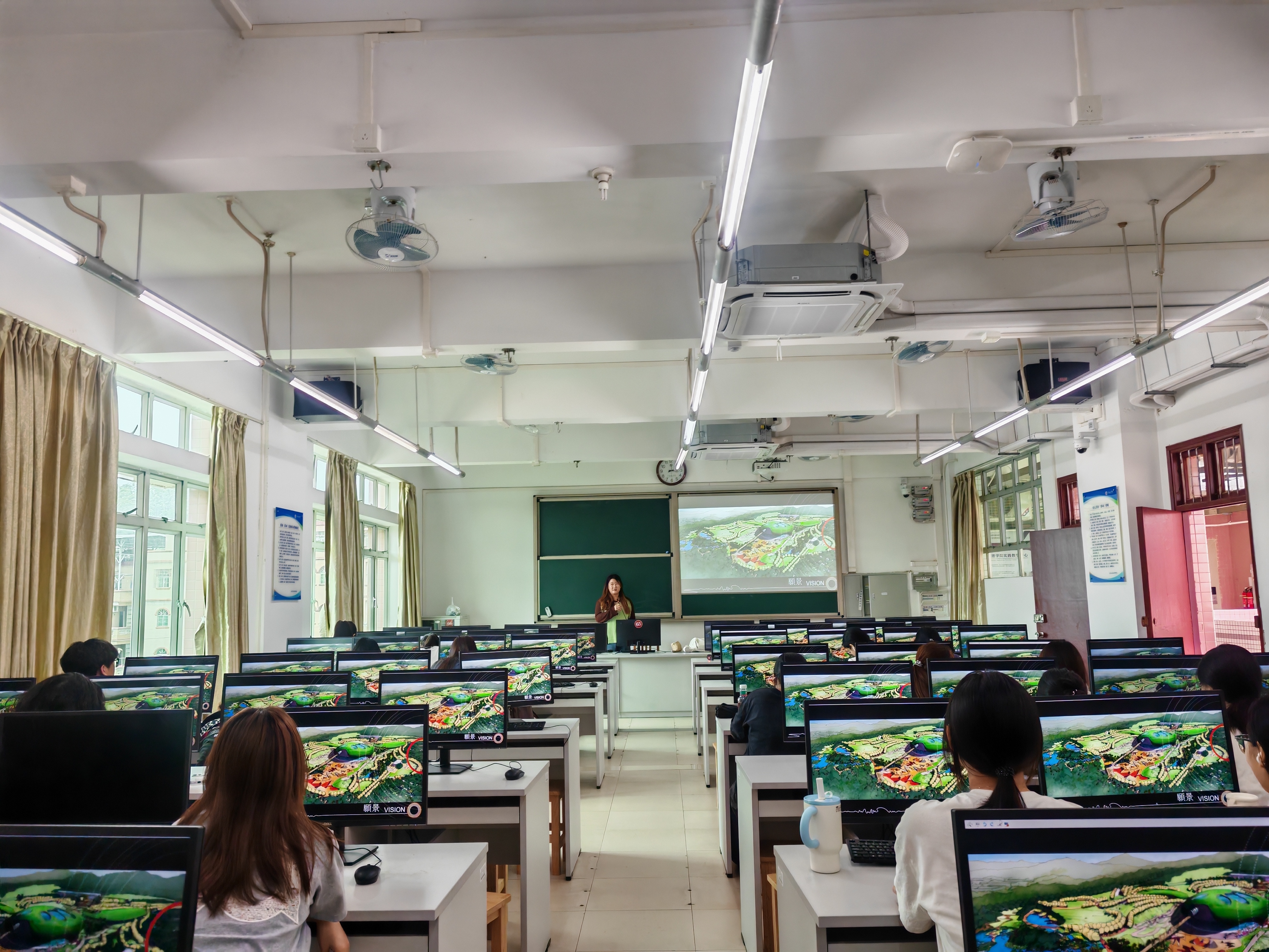 Software Teaching Lab