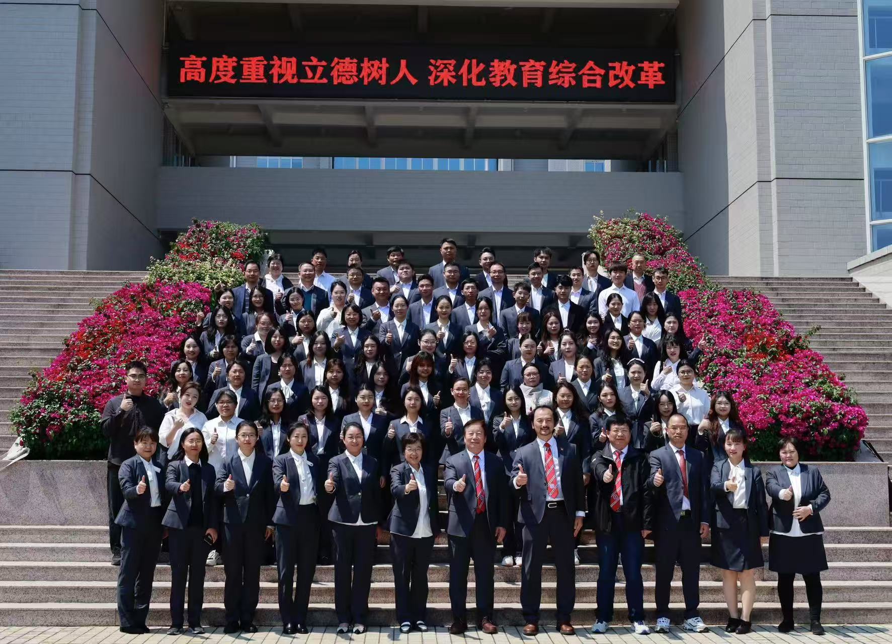 合照.jpg 合照.jpg